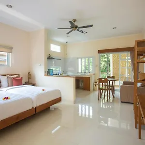 Couette-café Donguri House Bali